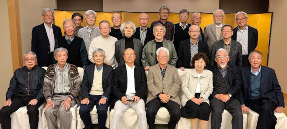 22期生2025年クラス会 集合写真